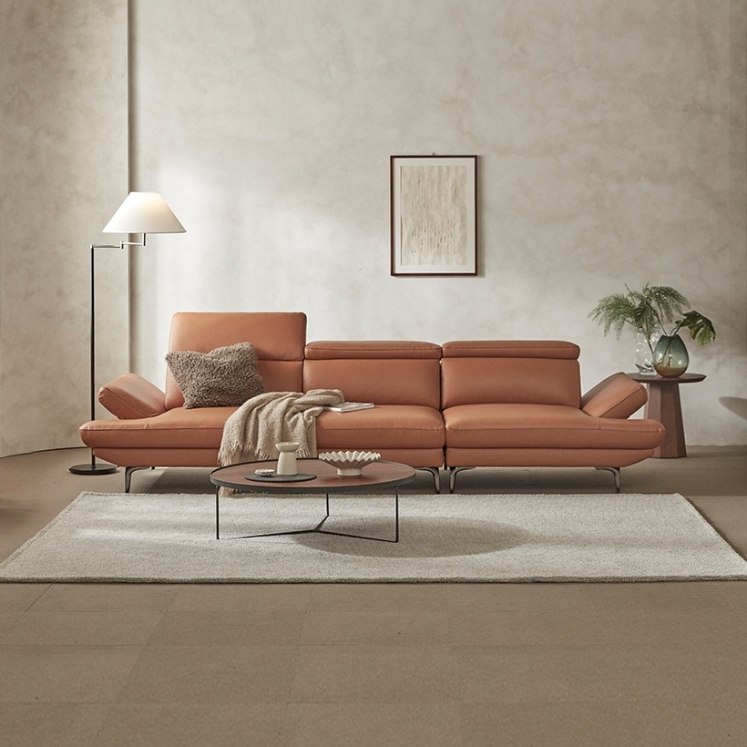 까사미아 made by GUUD 벨로씨 레보르 천연면피 가죽 소파 4인 