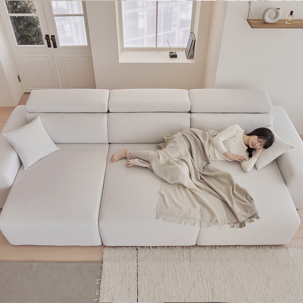 [신상품] 포스트모던 빌리 모션 무빙 슬라이딩 패브릭 리클라이너 4인용 소파