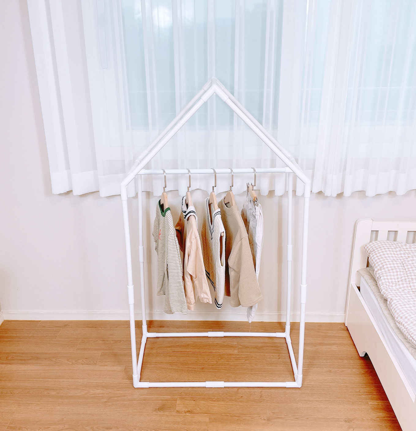 [심플룸][오늘출발][신상품]심플룸 심플룸 집모양 유아 아기 행거 - 아기 행거 (커버미포함)