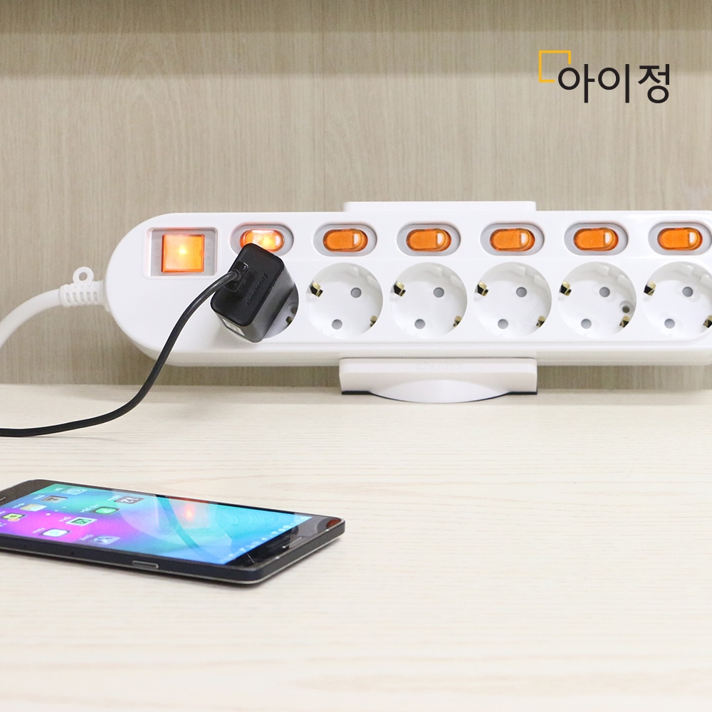 [아이정][오늘출발][신상품]아이정 아이정 멀티탭 거치대 클램프 전선정리 화이트 85mm