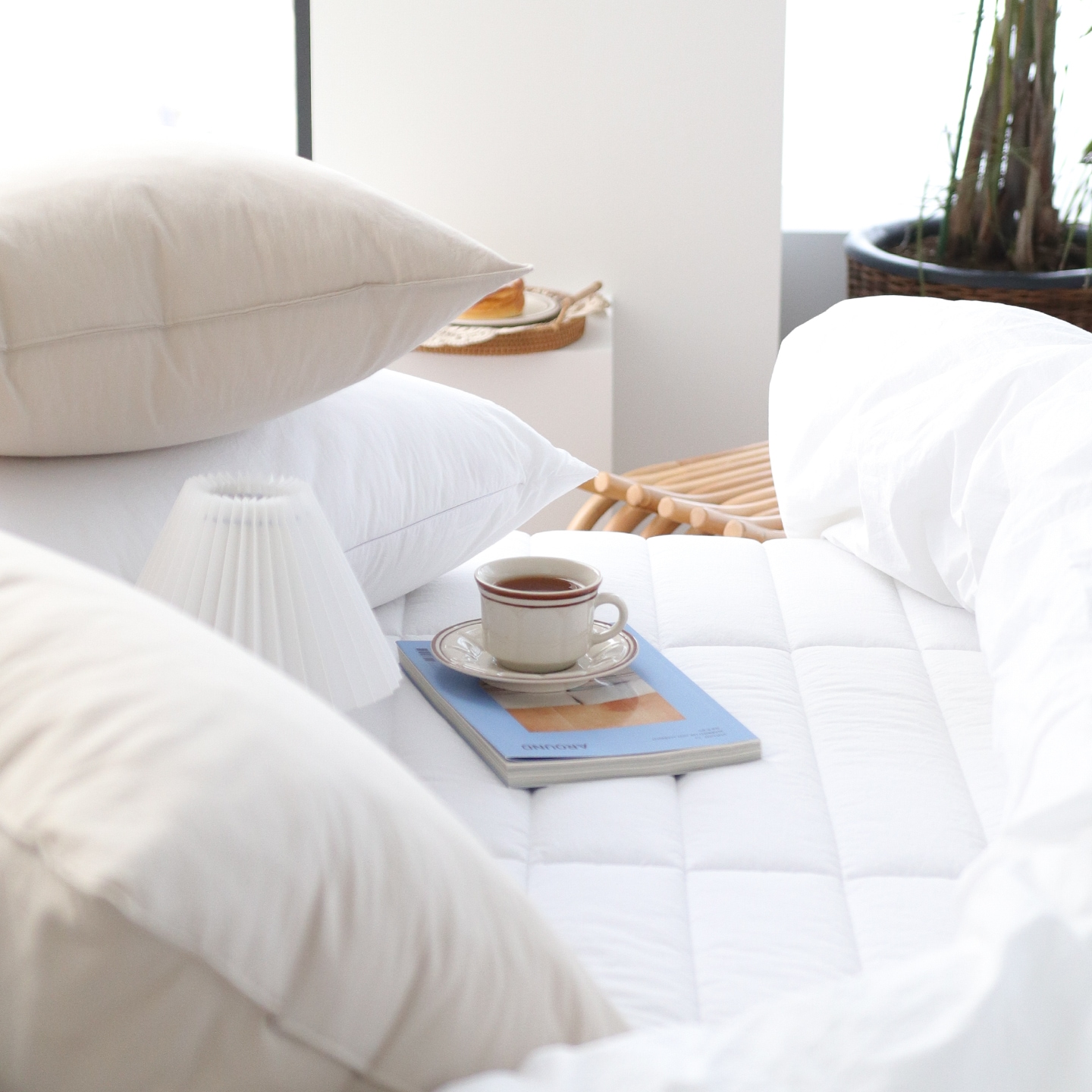 베이직톤 사각사각 클린코튼 고밀도 순면60수 고정밴드10cm넉넉한 호텔식 누빔침대패드 9색상 - 퓨어화이트_슈퍼싱글SS 침대패드 