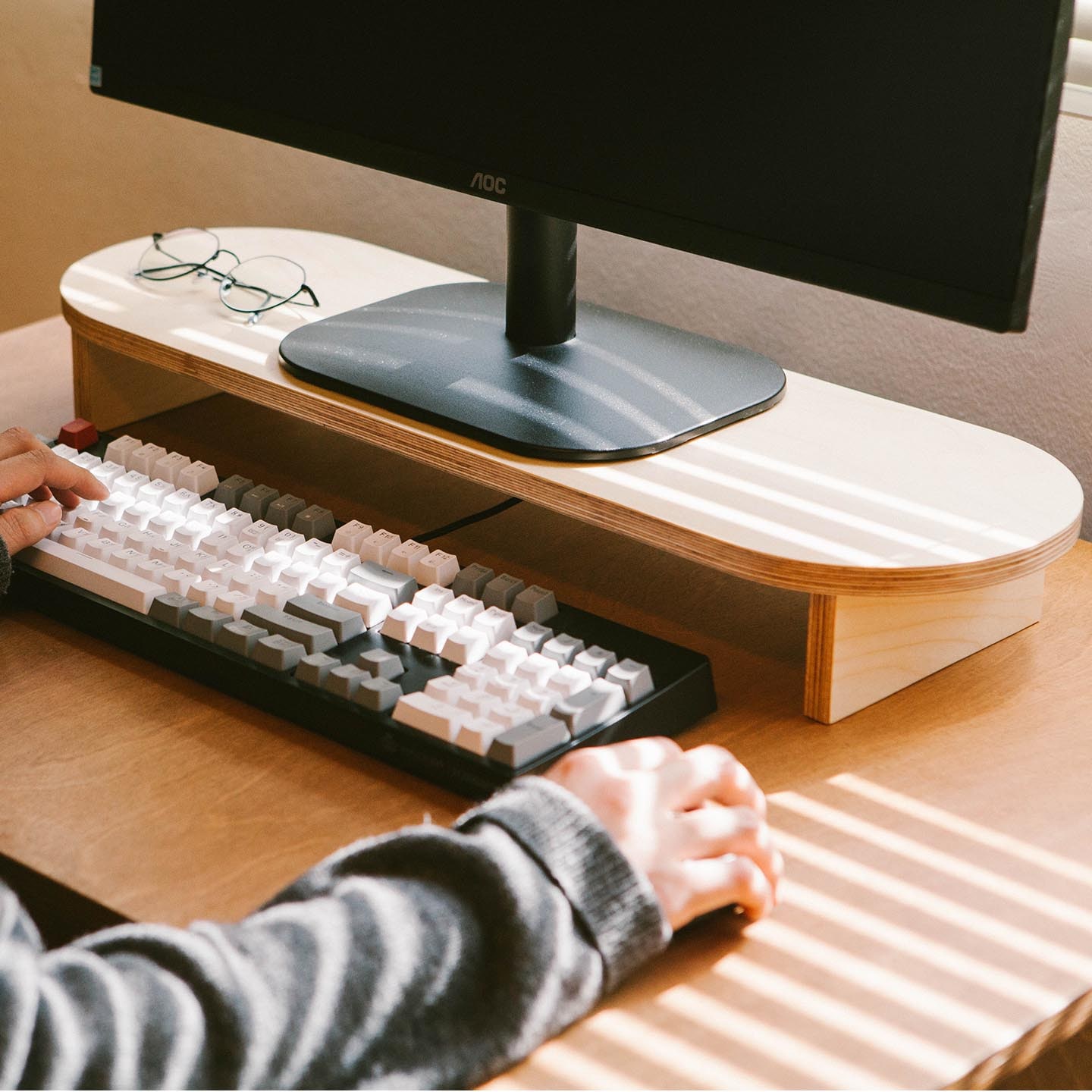 [오늘출발] [신상품] 오니프 원형 우드 모니터 받침대 2colors