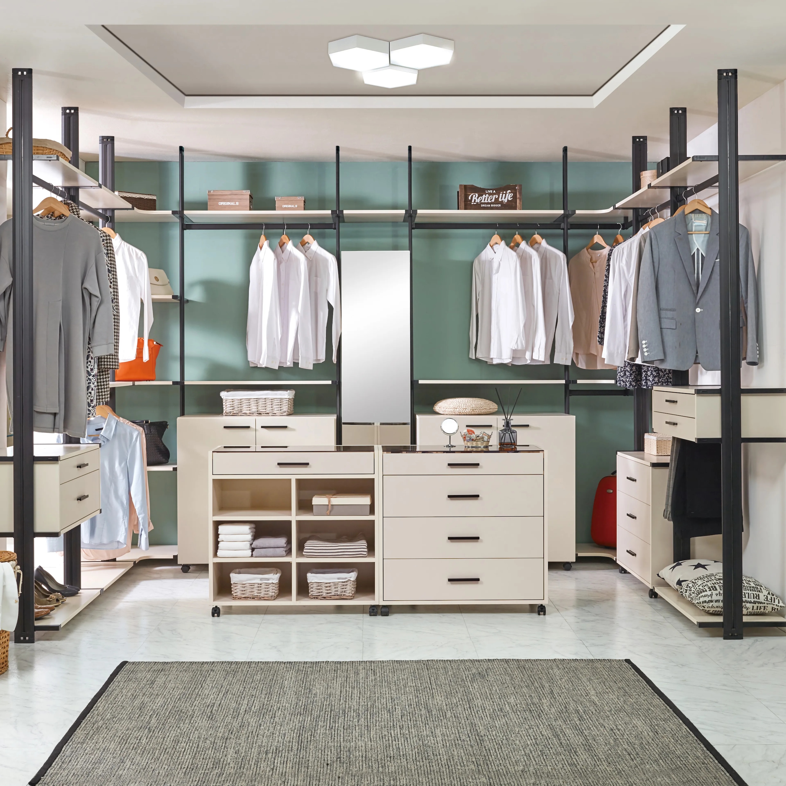 몬타디자인 깔끔하고 여유로운 수납 감각적인 공간맞춤 드레스룸 시스템행거 