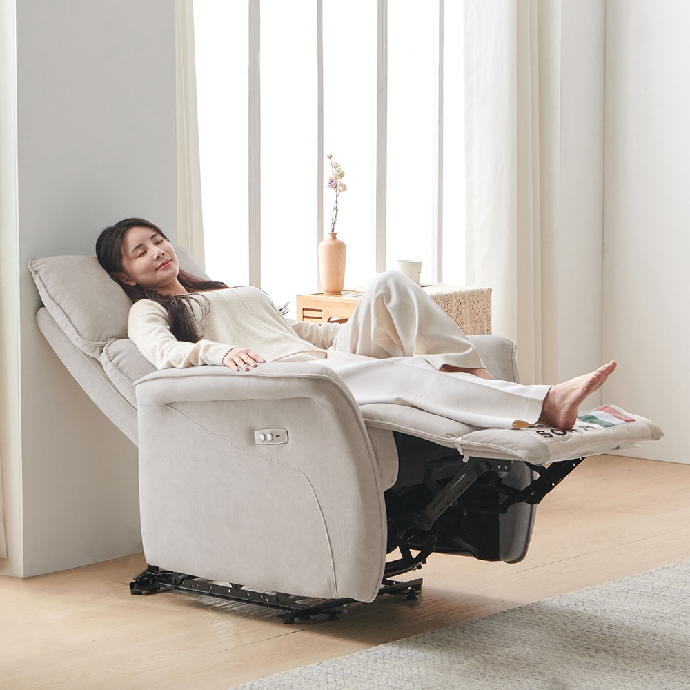 [신상품] 보니애가구 199,000원 / 로빈 조야 패브릭 1인용 소파 전동 리클라이너 의자