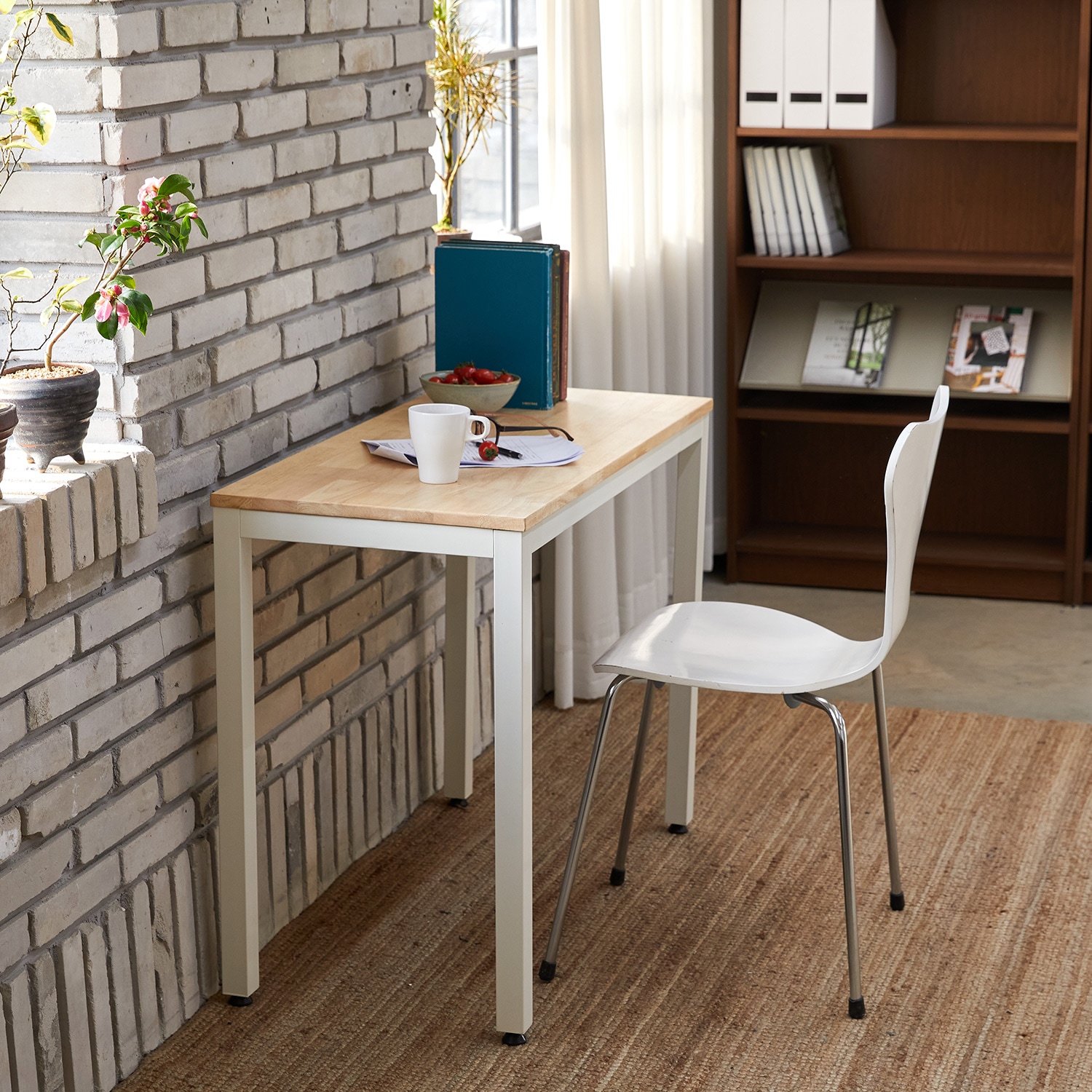 프라이드리빙 폭좁은 고무나무 원목 테이블_800X350 