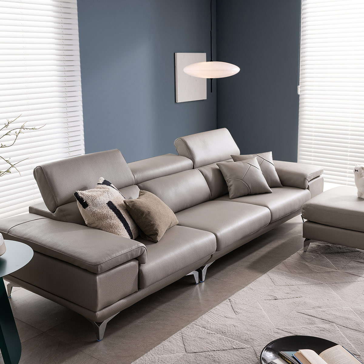 웨스트프롬 럭셔리 마리포사 천연면피통가죽 3.5인용 소파 + 오토만 