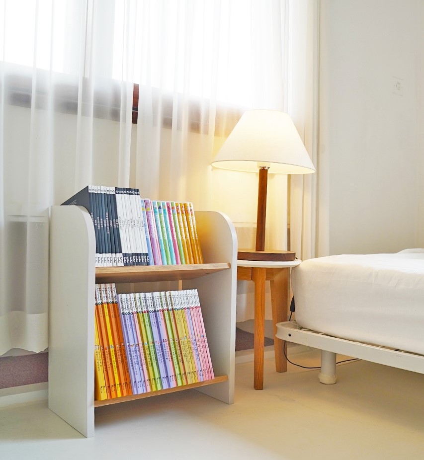 [오늘출발][신상품]비노즈 국내생산 E0등급 라운드 오픈 책장 2단 DIY