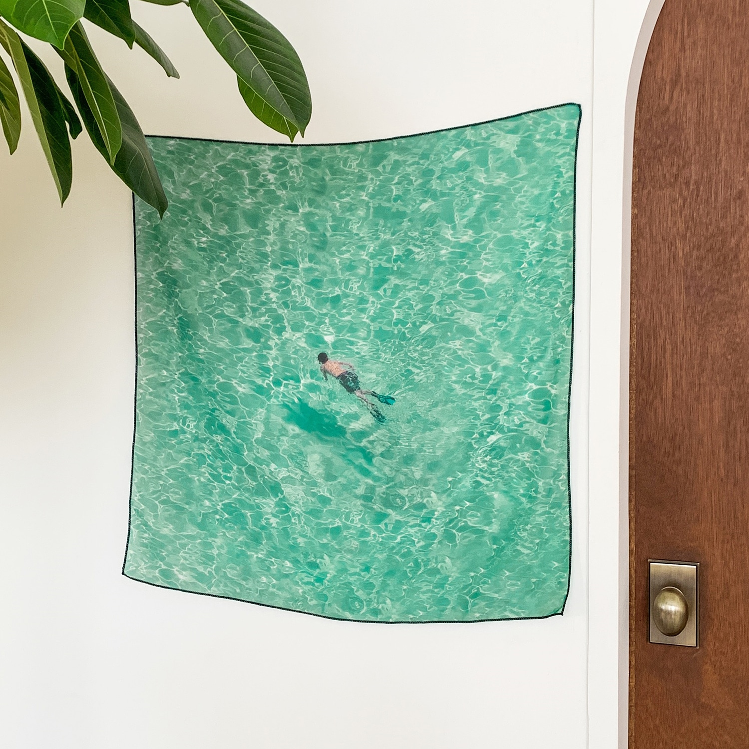 멜팅스튜디오 느긋한 오후의 기록, 쉬폰 패브릭 포스터 / 82 Oasis Dream / 65-65cm