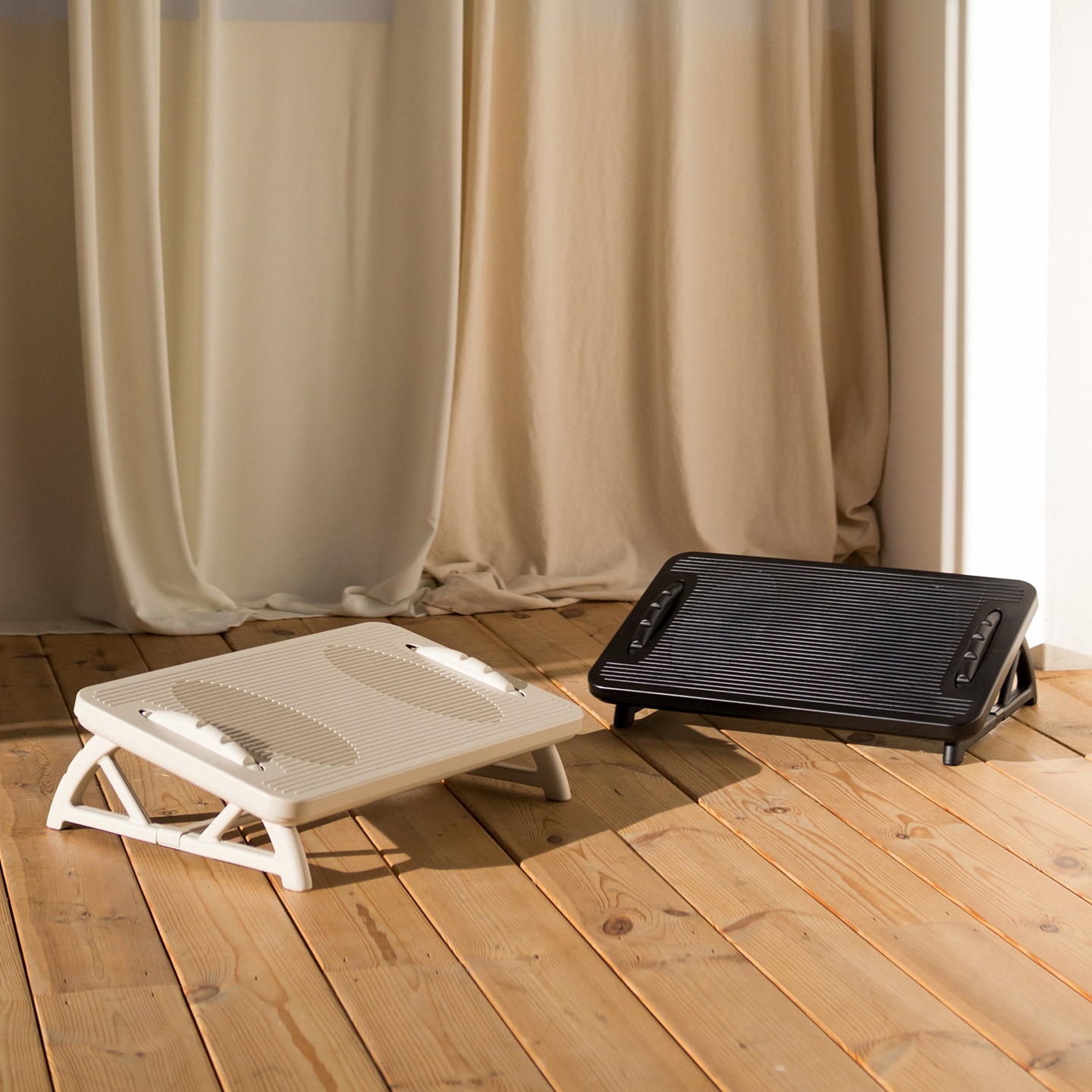 리빙숲 각도조절 가능 브리즈 사무실 발받침대/학생 발받침대/다리받침대/풋레스트 