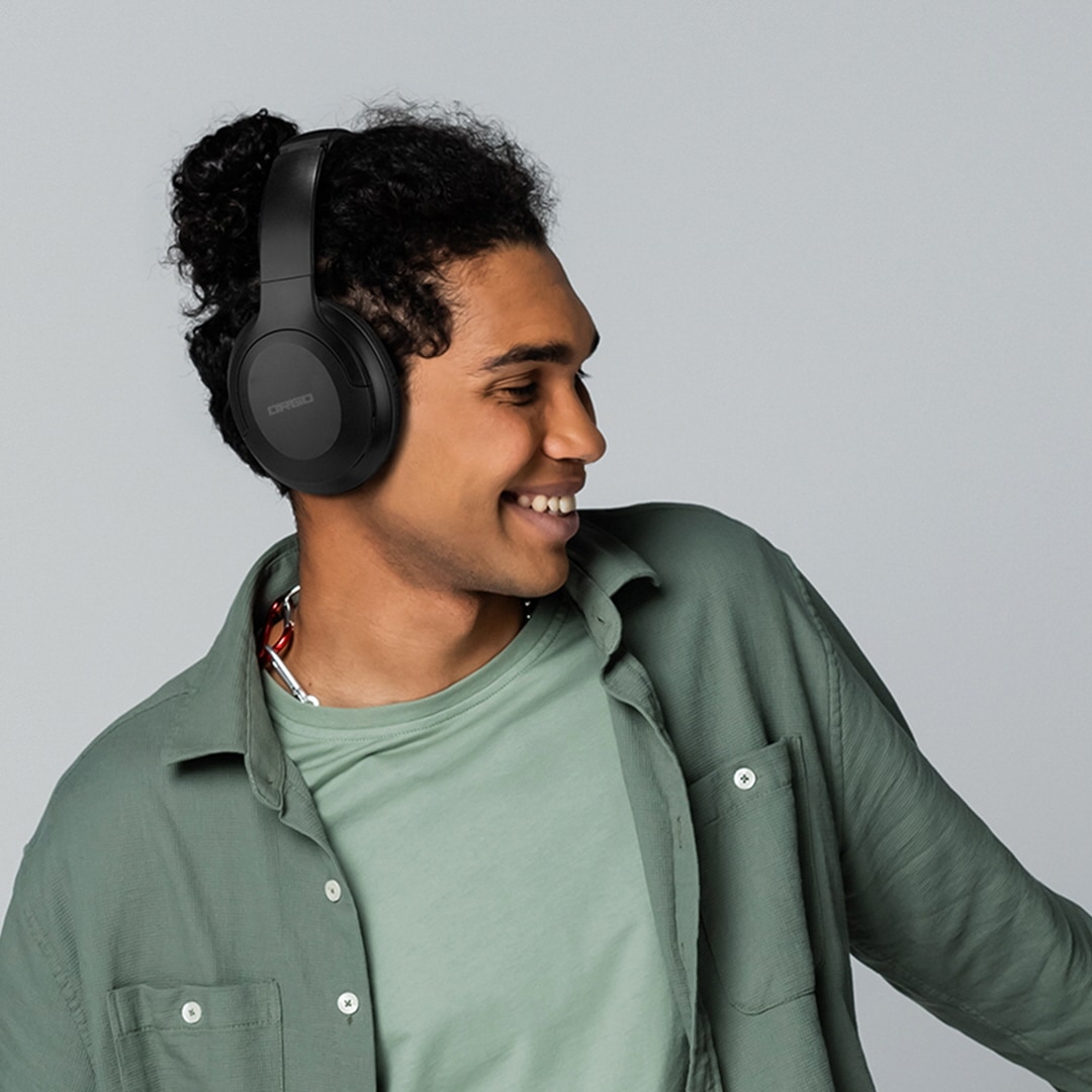 디알고 BHANC08 블루투스 노이즈캔슬링 유무선 헤드폰 블랙 하드파우치 포함