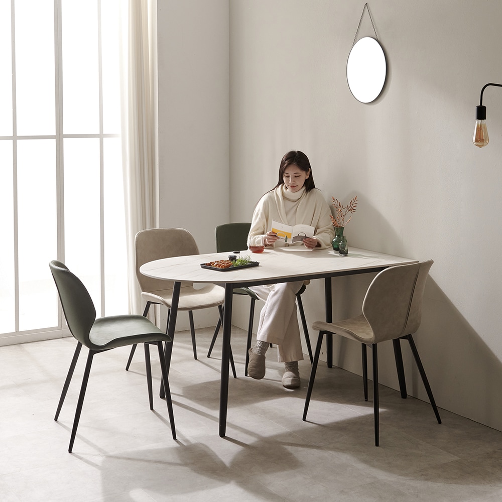 [신상품] 보니애가구 코타 반타원 12T 포세린 세라믹 4인용 식탁 테이블 세트 1400(의자4)