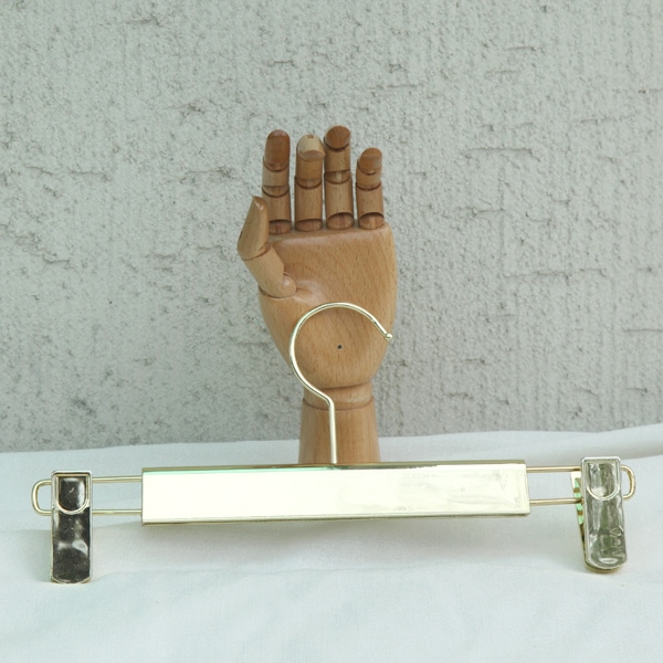 [신상품] 코코디피 20개묶음 골드 집게 바지걸이 옷걸이 금 나와라 뚝딱 플라스틱 옷가게 의류 매장용 옷거리