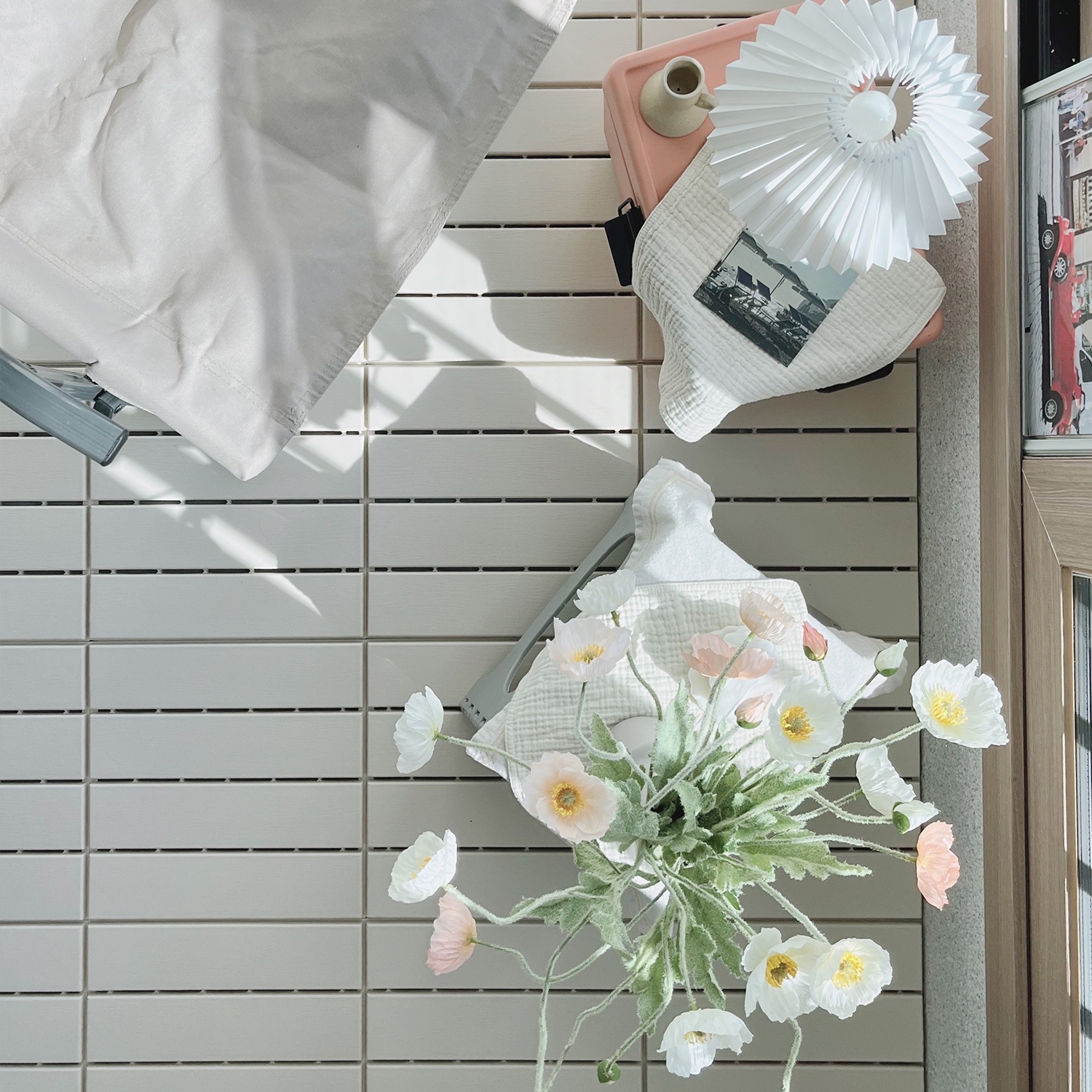 디자인스킨 항균 다용도 조립식 데크타일 바닥재 마루 (12P)
