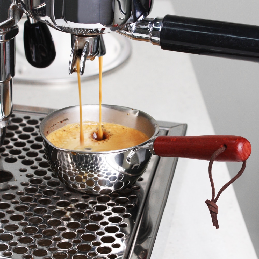 [신상품]커빙 눈금 벨크리머 스텐샷잔 투샷 미니저그 에스프레소 우드핸들 샷잔 5oz