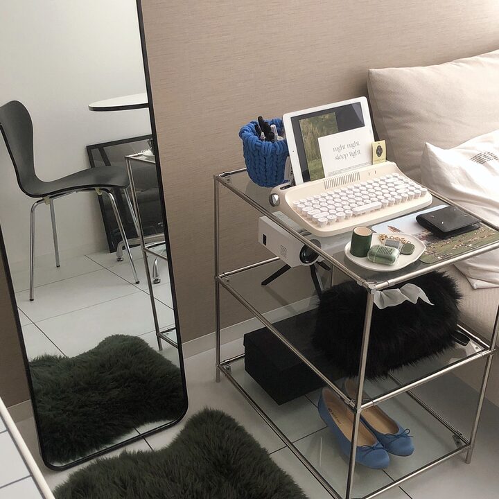 short form carousel card thumbnail