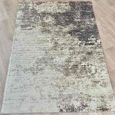 Karpet MR08