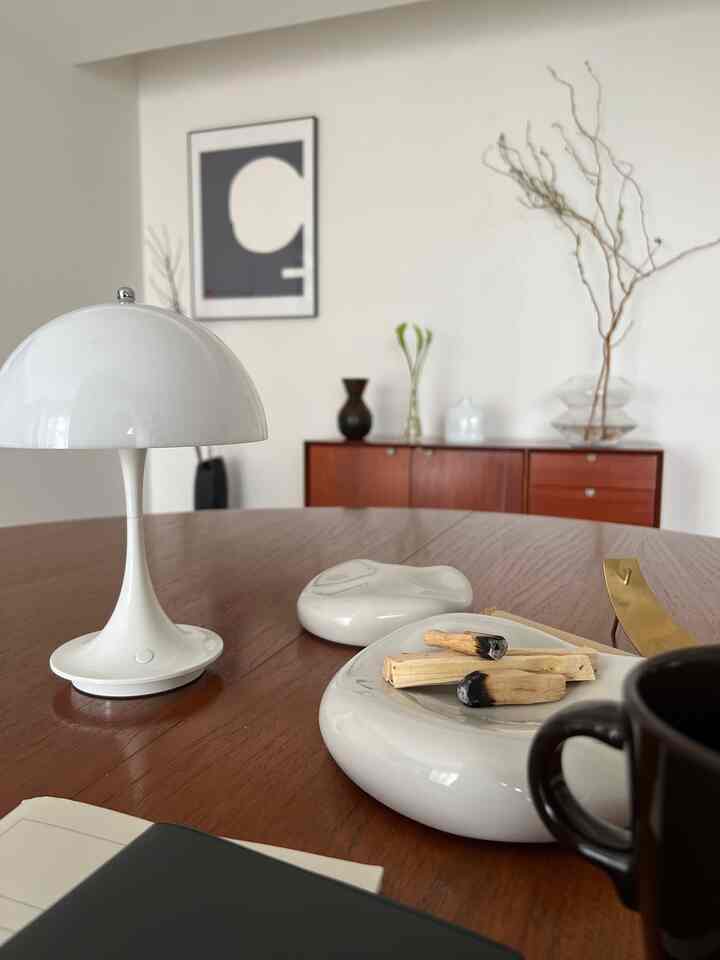 #インテリア #ダイニングルーム
Saya menyimpan TRÄDGRÄNSEN IKEA di Palo Santo🤍

#nordicdesign #mordernliving #가구 #인테이어소품 #방꾸미기 #집스타그램 #집꾸미