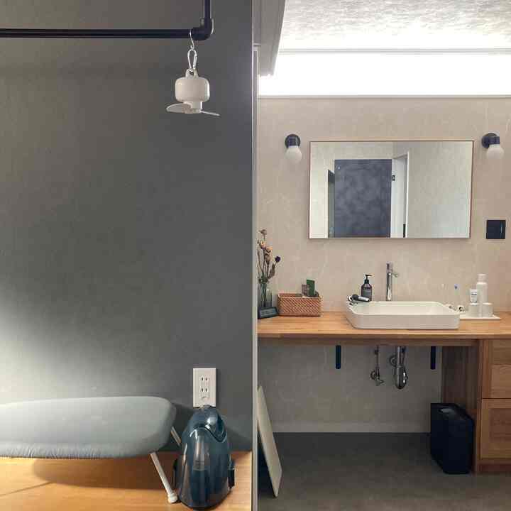 Ruang tata graha kamar kecil𓄃

Ruang mewah di rumah saya yang berukuran sekitar 8 tikar tatami ◡̈
Sambil mempertahankan warna abu-abu favorit saya, saya menambahkan kayu ek sebagai pengganti kenari untuk tampilan yang menyegarkan🪴


#Ruang pekerjaan rumah
#Interior wastafel