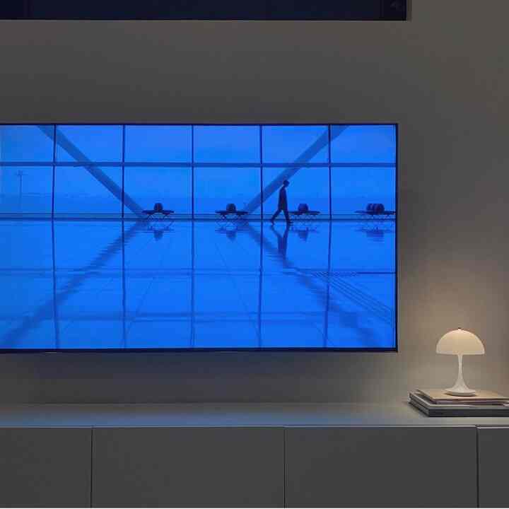 Night mood.

#louispoulsen #panthella #panthellaportable #ikea #besta #BESTÅ #mv #nightmood
#genhoshino #星野源