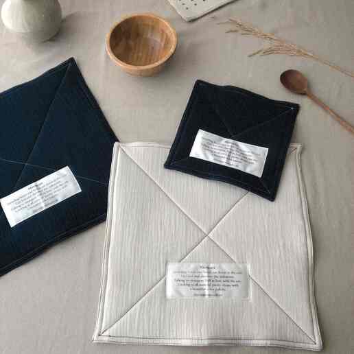 Memoire - Fluffy table mat 30x30cm