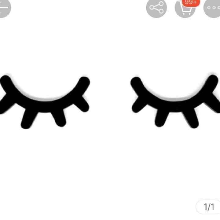 Sleep Eyes Kayu Wall Decor