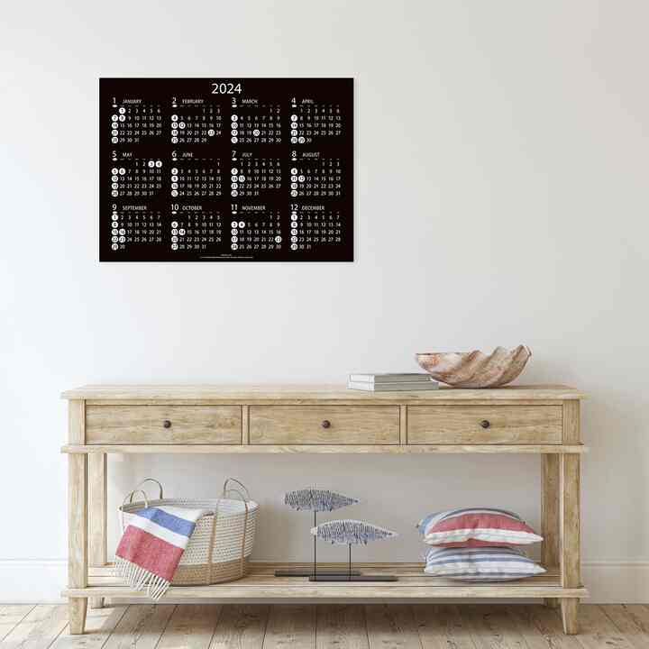 2024年 ピカリコカレンダー