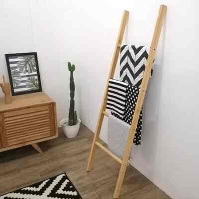 Hanger Rak Tangga Kayu