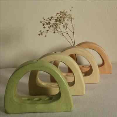 Gee Vas + Free Dried Flower