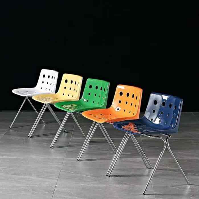 Kursi Plastik Minimalis