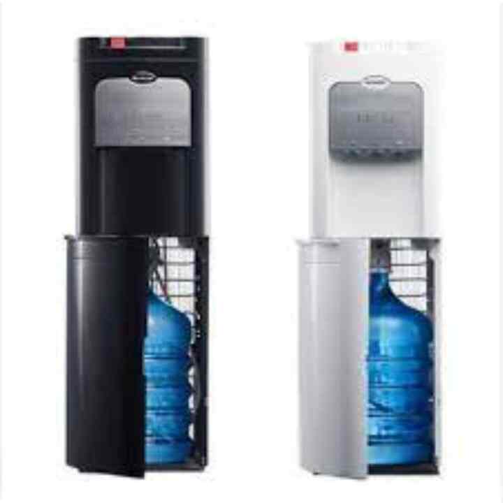 WATER DISPENSER
