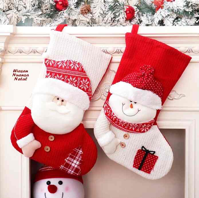 Hiasan Natal Bentuk Kaos Kaki Santa