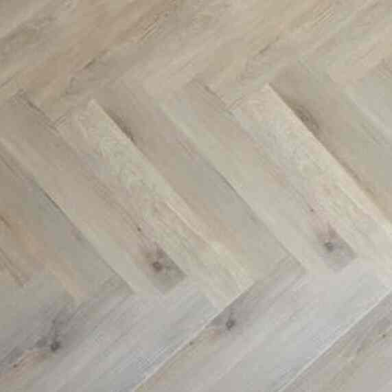 Flooring Kayu Herringbone Nordic 8681A/B