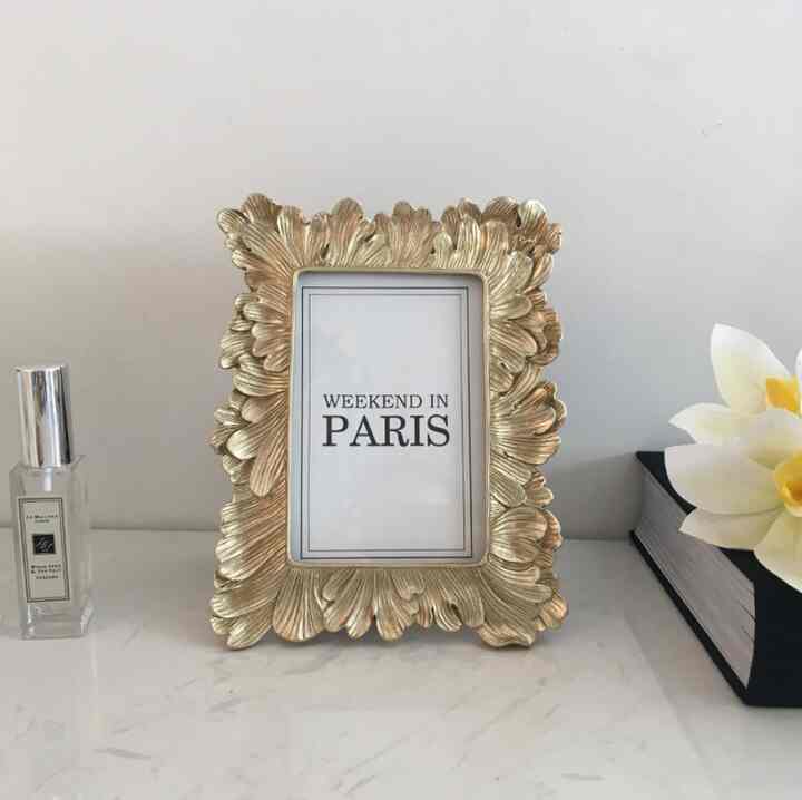 Levi Photo Frame