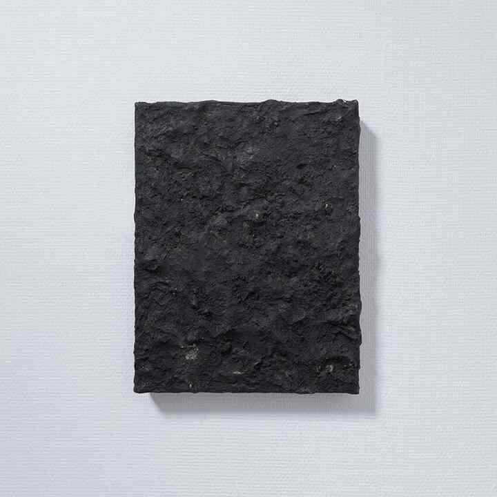 『積み重なったもの』 アート ブラック