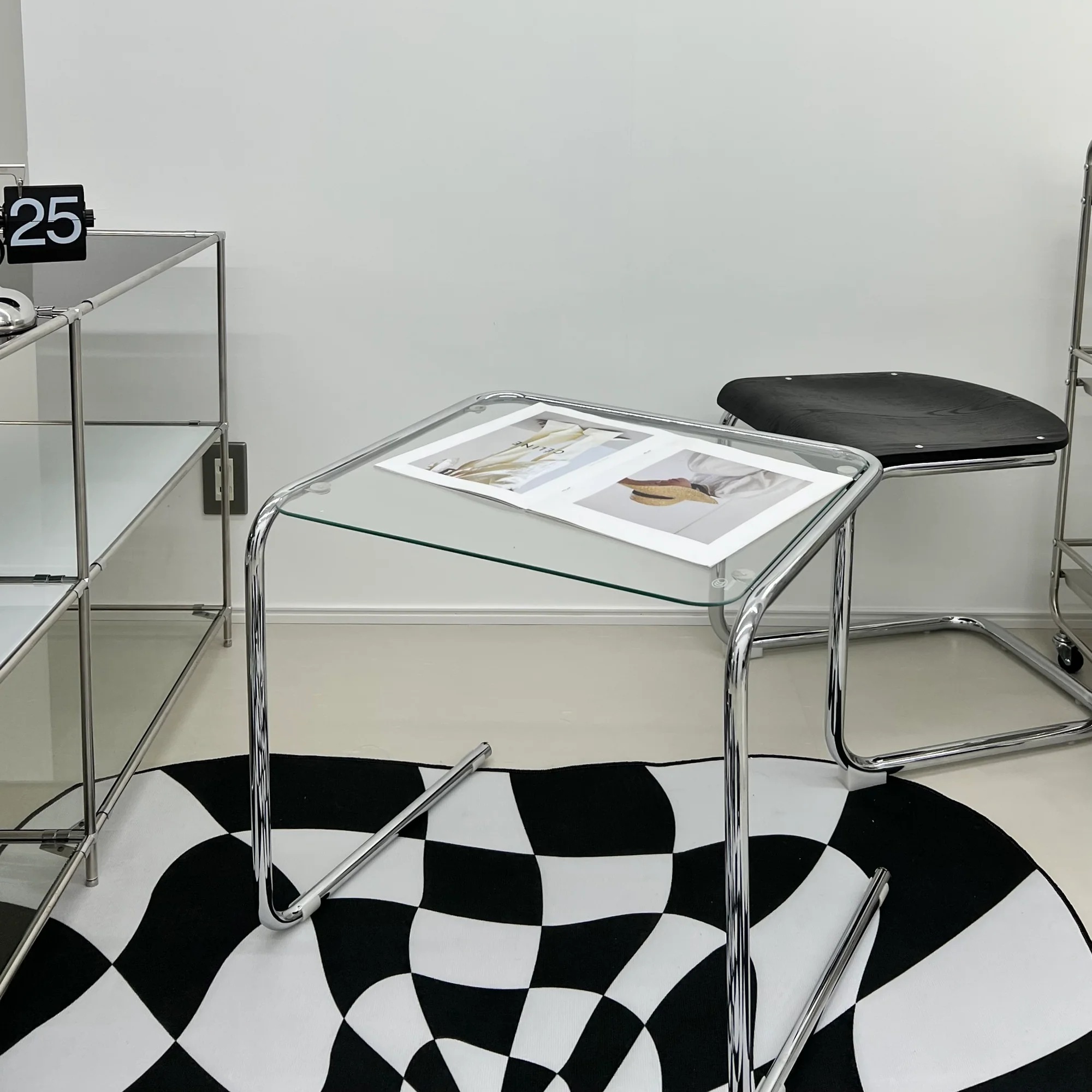 furnihunter T13 サイドガラステーブル furnihunter T13 サイドガラステーブル | サイドテーブル | Ohouse