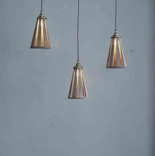 トルソーシェードランプ