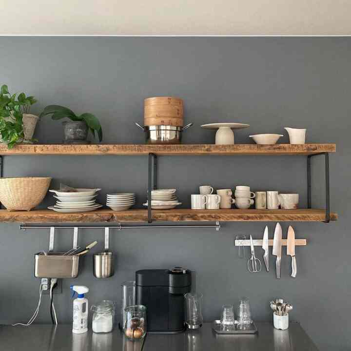 #キッチンインテリア 
#コーヒーマシン 
#ネスプレッソコーヒーマシン 
秋の夜長…読書したりデカフェのコーヒー楽しんだりしてます☕️