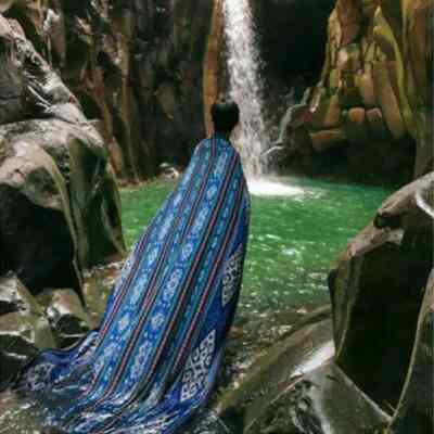 Kain Tenun Etnik Lombok