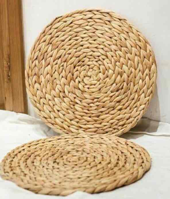 placemate enceng gondok