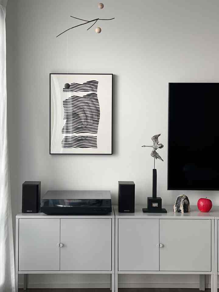 AICONさんの作品。
線画だけど遠くから見るとモチーフが浮かび上がってきます。

#art #アート