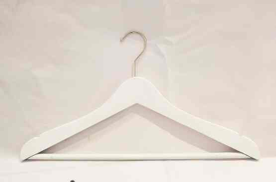 HANGER KAYU BAJU DEWASA