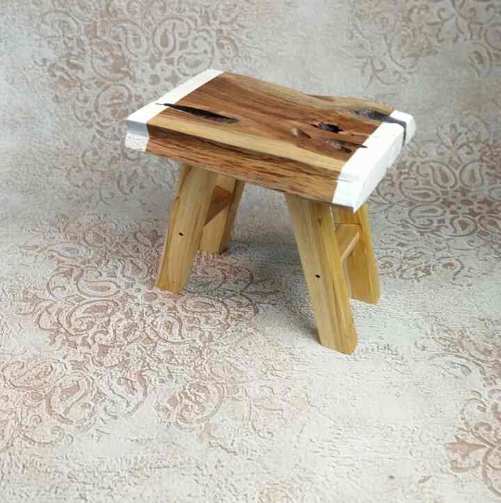 Stool, Dingklik Standing Plant