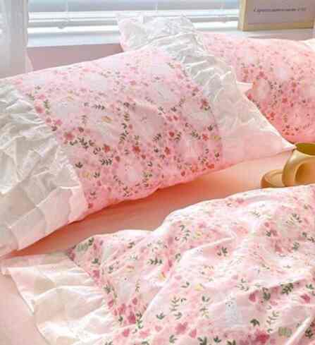Set Bedcover Motif Honey Bunny