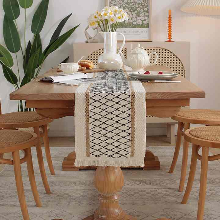 Table Runner / Taplak Meja Panjang, Black Mesh