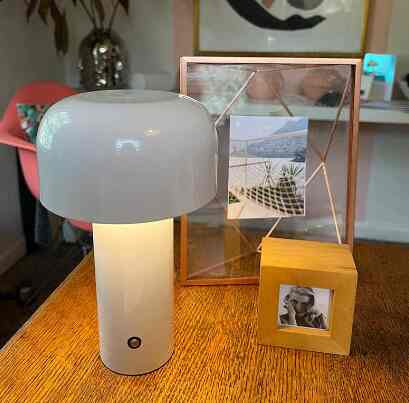 Lampu Meja Hias LED Model Mushroom