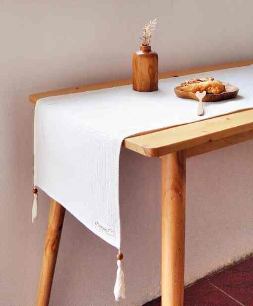 Table Runner Waffle
