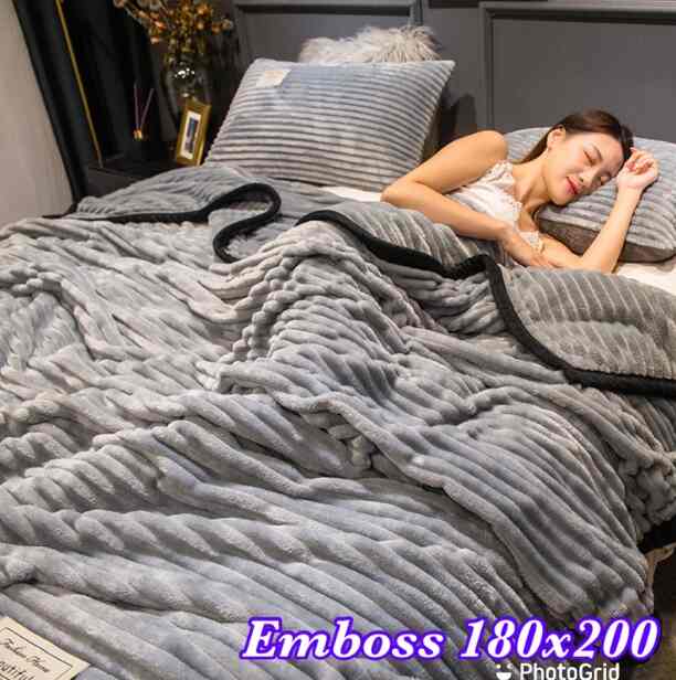 Selimut Bulu Dewasa Emboss Tebal 180x200
