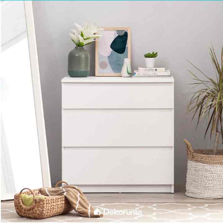 Moku Lemari Laci Kayu 3 Susun