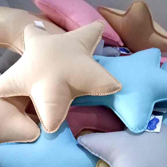 Bantal Bintang Lembut