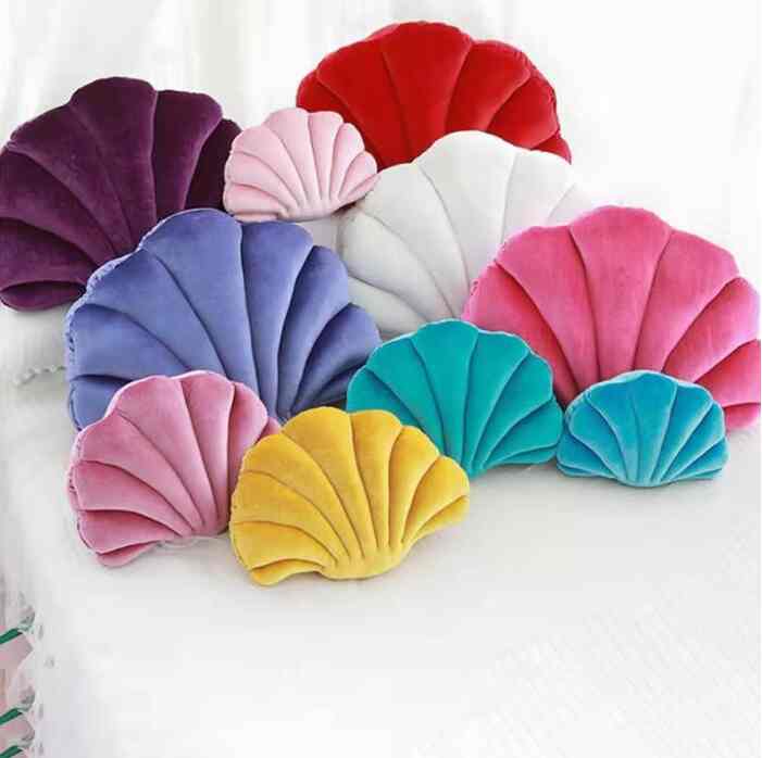 BANTAL SOFA BENTUK KERANG